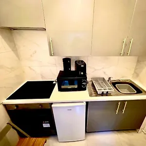 Ground Floor Flat Apartment London